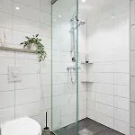 Urban Comfort, 3br With Free Parking In The Heart Of *