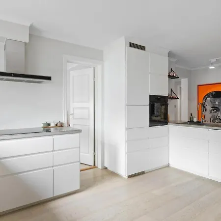Urban Comfort, 3br With Free Parking In The Heart Of